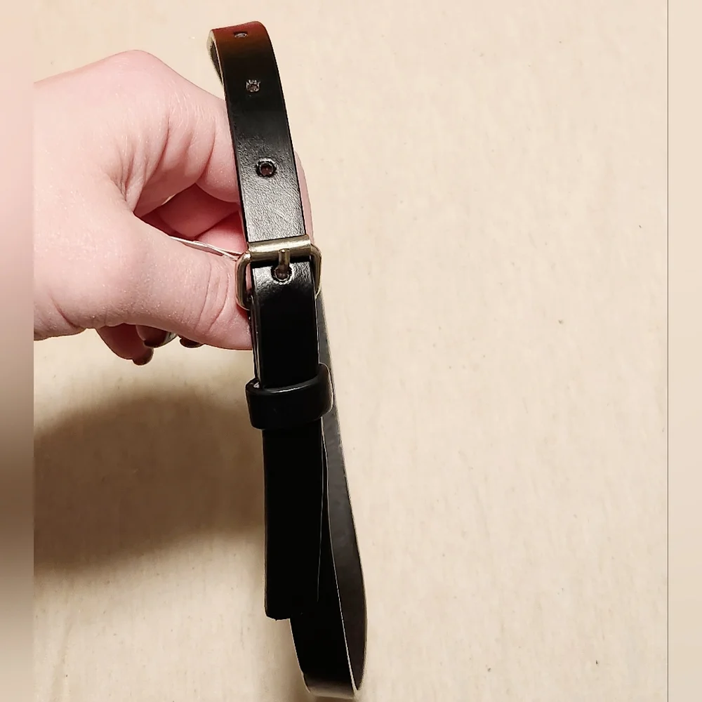NWT KID'S SILVER & BLACK BELT BUNDLE: 30IN & 31IN.